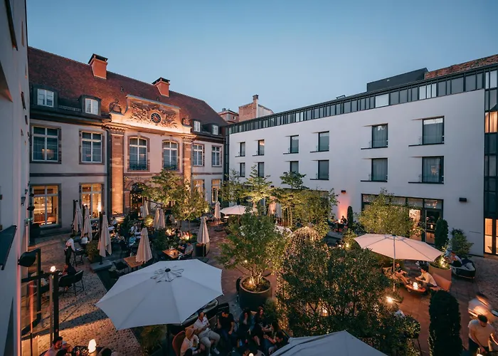 Hotel Leonor The Place To Live By Stay Collection